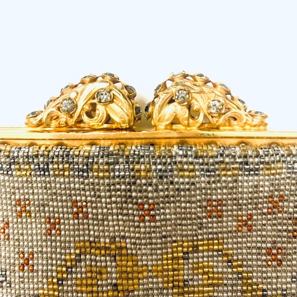 MICHEL SWISS Vintage Micro Bead 
Evening Bag Made in France, silver/gold - Picture 4 of 8
